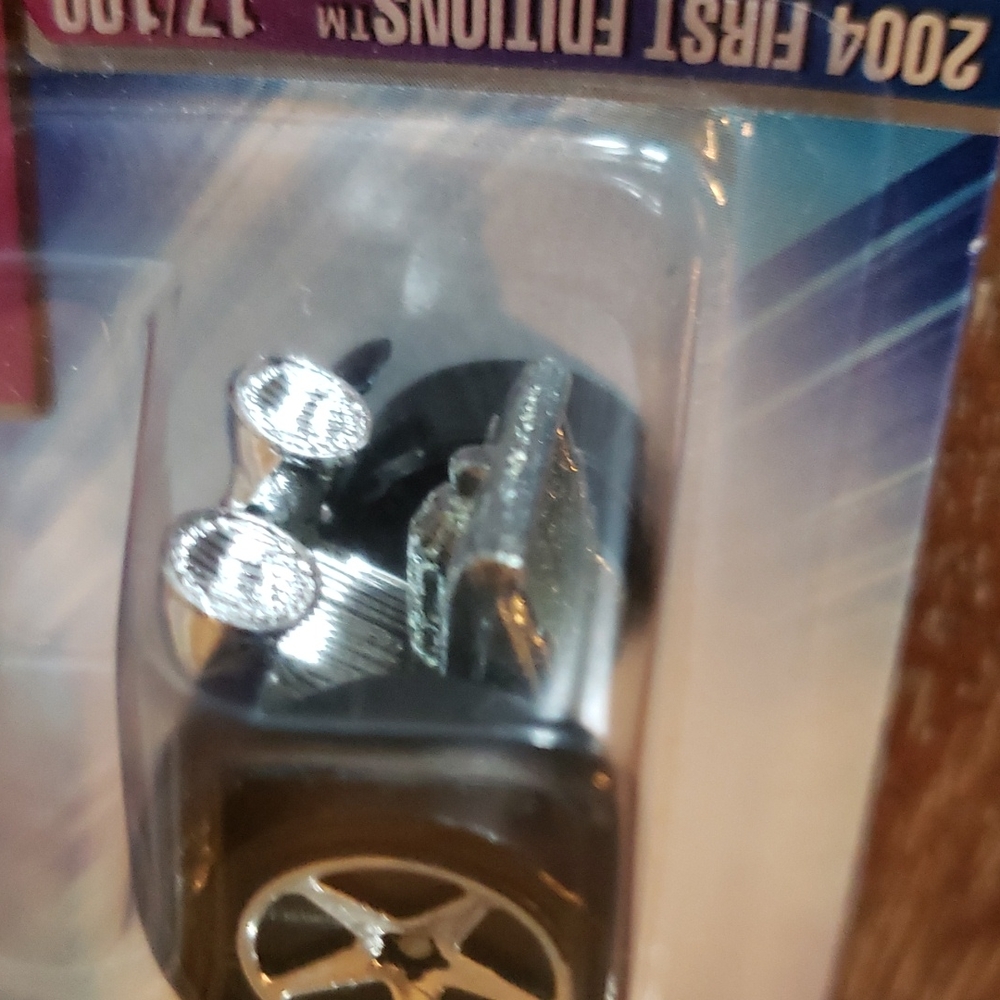 Hot Wheels 2004 First Editions #017 - Hardnoze Grandy Lusion - Blue - B3560 - Picture 8 of 11